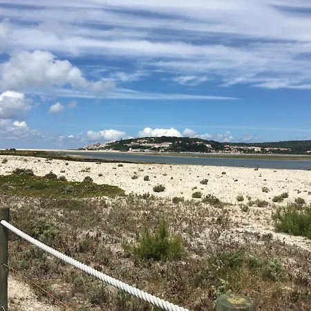 West Soul Village * Arelho